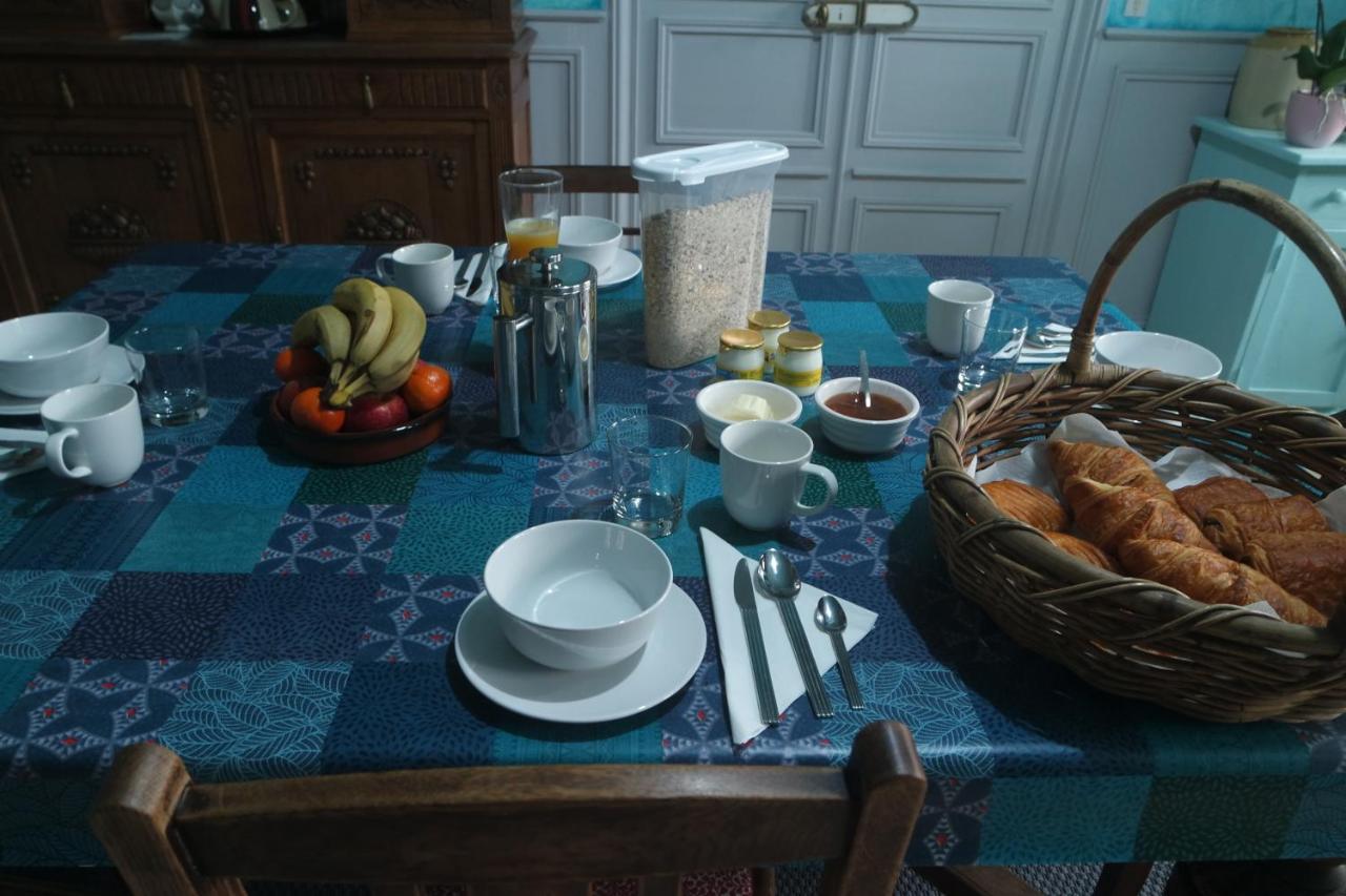 Le Vieux Notaire Bed and Breakfast Landelles-et-Coupigny Exterior foto